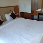 Mor Hotel Shree Gajanana-পুরীর বিচের কাছে শ্রী গজানন হোটেল -Lift- Wifi With Restaurant Facilities-Near Sea Beach-Best Choice Of Travellers
