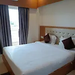 Mor Hotel Shree Gajanana-পুরীর বিচের কাছে শ্রী গজানন হোটেল -Lift- Wifi With Restaurant Facilities-Near Sea Beach-Best Choice Of Travellers