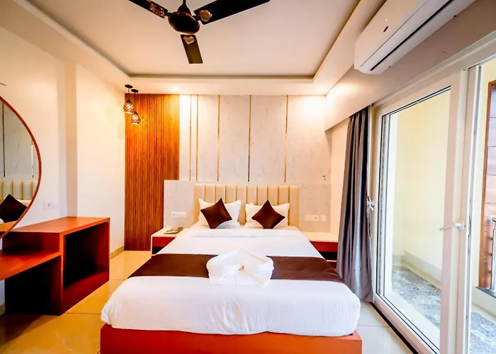 Mor Hotel Shree Gajanana-পুরীর বিচের কাছে শ্রী গজানন হোটেল -Lift- Wifi With Restaurant Facilities-Near Sea Beach-Best Choice Of Travellers
