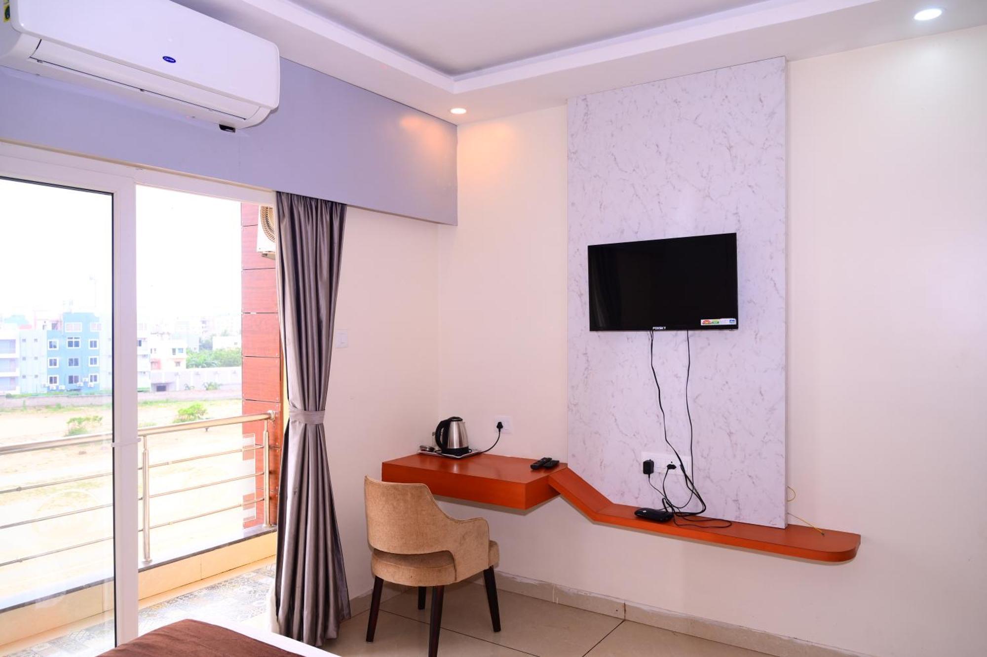 Hotel Mor Shree Gajanana-পুরীর বিচের কাছে শ্রী গজানন হোটেল -lift- Wifi With Restaurant Facilities-near Sea Beach-best Choice Of Travellers